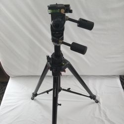 Manfrotto Tripod