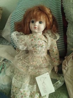 Doll colloctor doll  Authernic