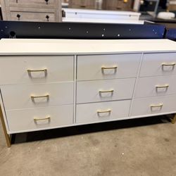 9-Drawer Dresser for