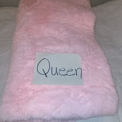 Queen Pink Comforter
