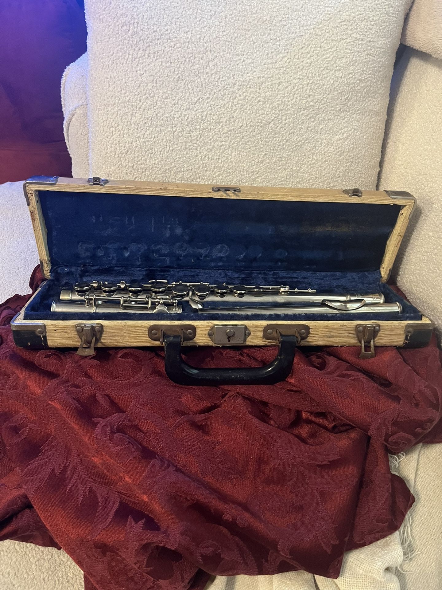 Bundy Silver Flute With Case. Made In USA.