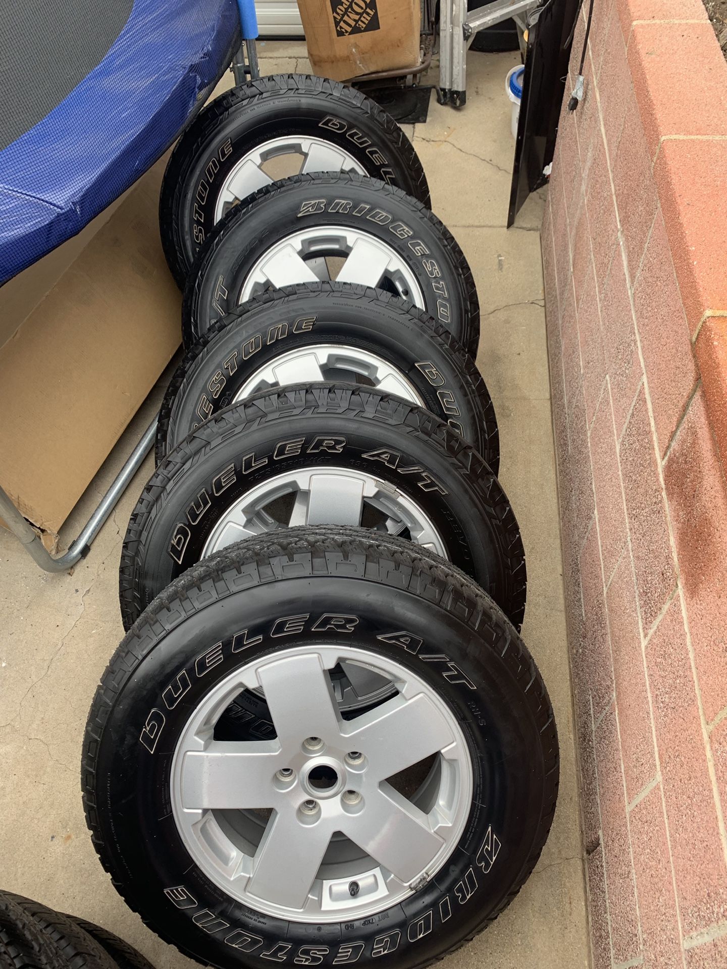 18” Jeep wheels and tires