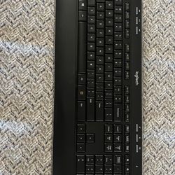 Logitech K520 Wireless Keyboard 