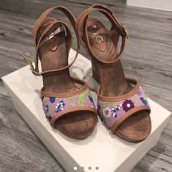 Vintage Dolce & Gabbana Floral Wedges 🤎💜