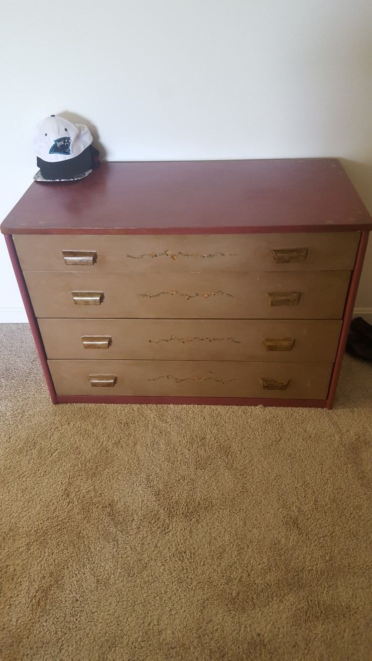 Dresser