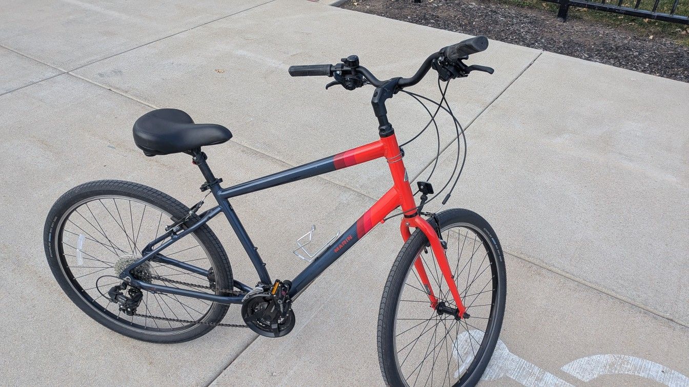 Marin Stinson Mens Hybrid Bicycle - Clean/Serviced