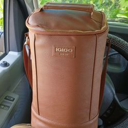 Igloo Luxe Insulated Cooler Bag - Brown Vegan Leather - Brand New, Never Used