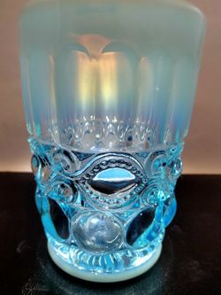 Small Cup With Beautiful Details And Color