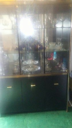 Glass Curio cabinet....Cabinet only