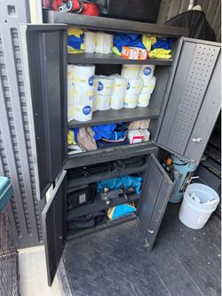 Work cabinets