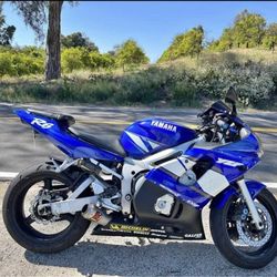 2002 Yamaha R6