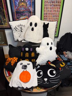 Halloween pillow bundle