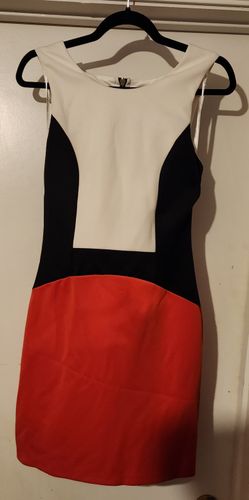 Bisou Bisou Dress Size 6