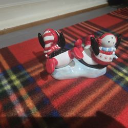 salt & pepper shakers