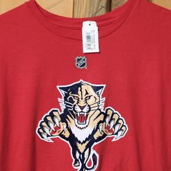 New With Tags FLORIDA PANTHERS Popular Cat Logo Tshirt Sz XL