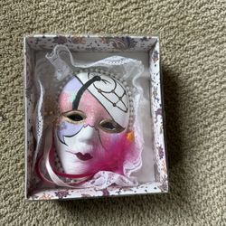 Fine Ceramic Hand Painted Fancy Lace mask item no 60011