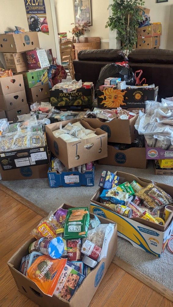 Free Boxes Of Food For Pickup