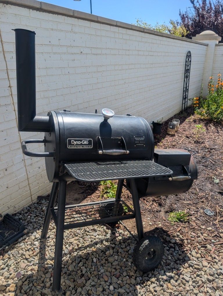 Dyna-glo "Portable" Barrel Offset Charcoal Smoker BBQ Grill