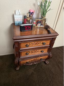 Nightstand drawer