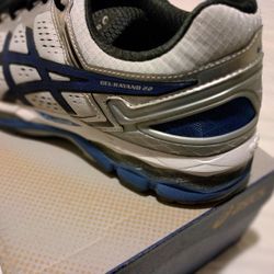 Asics Gel Kayano 22. Men's 10.5, 44.5 EU. Running Sneakers Jogging