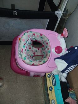 Disney Minnie Mouse Walker
