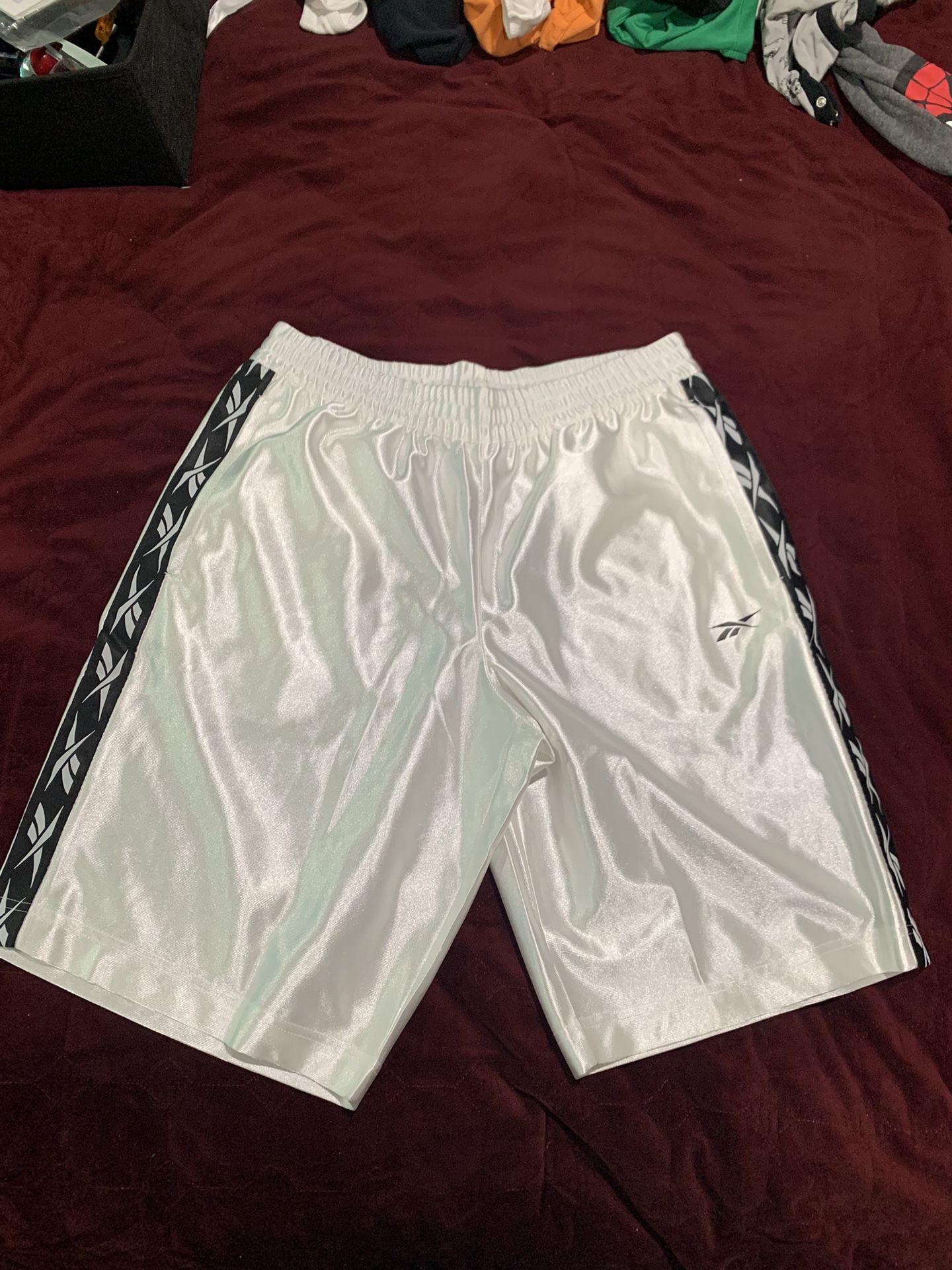 Reebok Shorts Size Medium