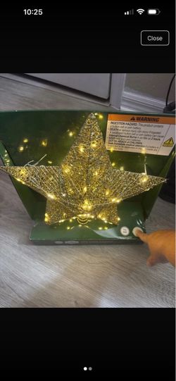 Gold LED Light-Up Christmas Tree Star Topper