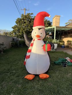 Penguin Inflatable