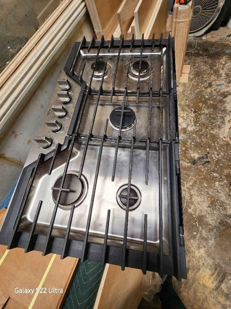 Whirlpool Cooktop 36 Inch