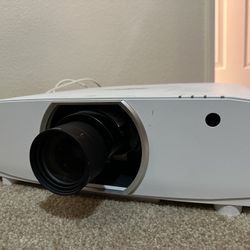 Projector - NEC NP-PA803U