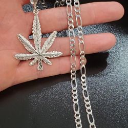 Marijuana Pendants With 26inch Chain 