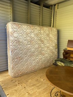 Queen Mattress Seally