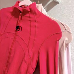 I AM RESELLING, DM ME TO PURCHASE 