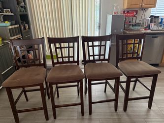 Set of 4 Counter-Height Dining Chairs