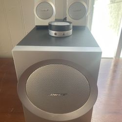 Bose Companion 3 Series I Multimedia Speaker System w/ Subwoofer