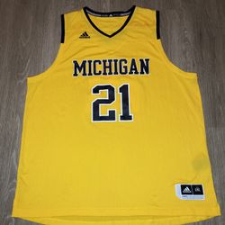 Vintage Adidas Michigan Wolverines #21 University Basketball Jersey Men Size 2XL