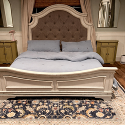 Realyn King Upholstered Panel Bed- Ashley’s furniture