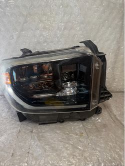 2018-2019-2020-2021 TOYOTA TUNDRA FRONT RIGHT PASSENGER HEADLIGHT FULL LED OEM INSURANCE QUALITY