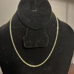 14k Gold Rope Chain Necklace 3.3 Grams Hollow 18 Inches 