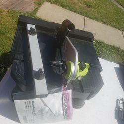 Rockwell RK7323 Electric Tabletop Saw with Blades and Accessories,LIKE NEW. FIRM PRICE. 