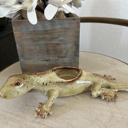Gorgeous Gecko Tea light Candle Holder