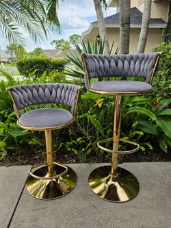 Set of 2 adjustable height barstools