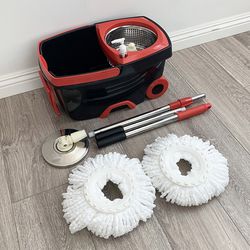 (NEW) $25 Spin Mop Bucket Floor Cleaning System With Wheels Include 2 Microfiber Replacement Head 