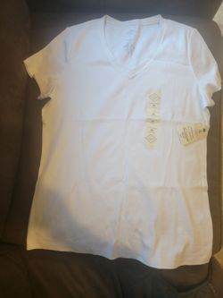 SHORT SLEEVE V-NECK
