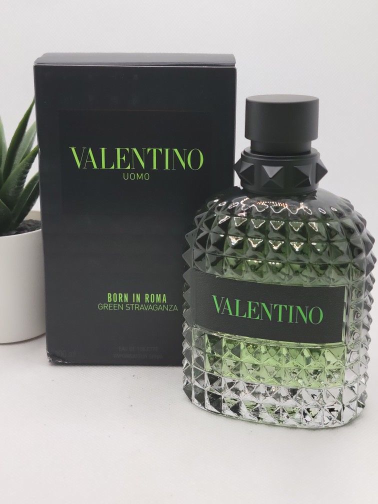 Valentino
Uomo Born In Roma Green Stravaganza Eau De Toilette
3.4 fl