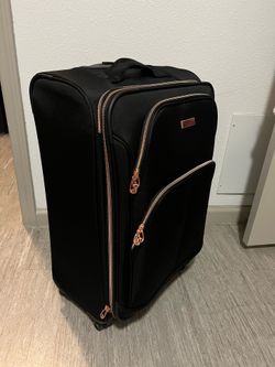London Fog black suitcase luggage 26’