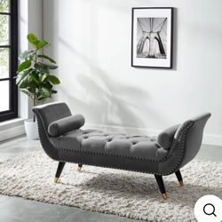 Upholstered Bench With 2 Pillows