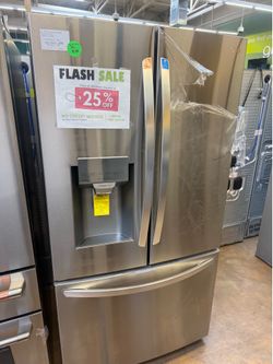 LG 28 cu ft refrigerator