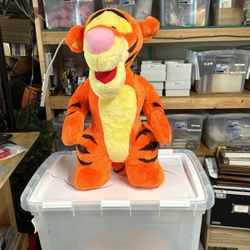 Disney Winnie The Pooh Plush Tigger 22”