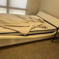 Queen Bed Set And Desk